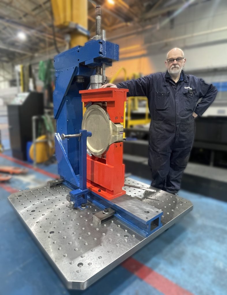 Chris Robinson celebrates 40 years with Shipham Valves